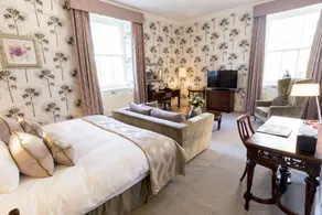 Storrs Hall Hotel on the shore of Lake Windermere - Habitación