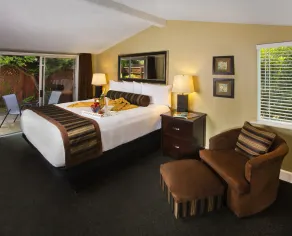 Monterey Peninsula Inn - Chambre