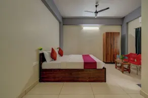Hotel Light House Comforts - Mysore - Room