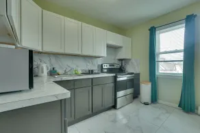 Explore Nyc, Parks & Beaches! Top-floor Apt - Interiör