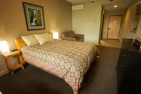 Adventure Inn - Room