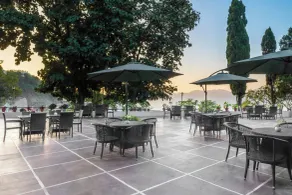 The Fern Surya Resort Kasauli Hills, Dharampur, Series by Marriott - Restaurant