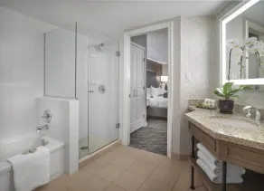 Sun Peaks Grand Hotel & Conference Centre - Salle de bain