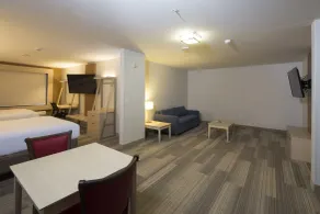 Holiday Inn Express & Suites Alpena - Downtown by IHG - Chambre