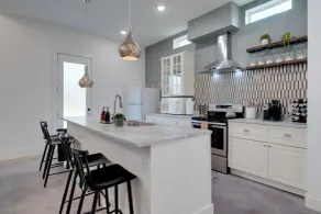Near Lake Travis & Marina: Modern Austin Getaway! - Innenbereich