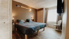 Domaine de Saint Florent - Piscine & Spa - Rum