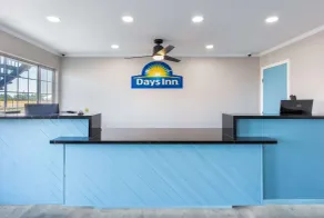 Days Inn by Wyndham Red Bluff - Réception