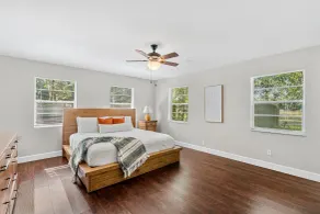 4195 Tenth Street - Chambre
