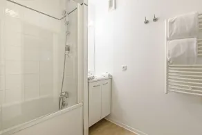 Lagrange Apart'Hotel l’Escale Marine - Bathroom