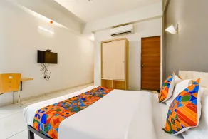 Fabhotel Kaviya - Rom