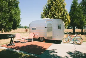 The Vintages Trailer Resort - Chambre
