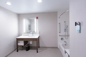 La Quinta Inn and Suites by Wyndham Lincoln - Chambre