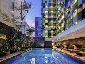 Grand Mercure Jakarta Harmoni - Piscina