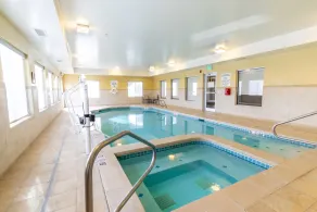 Holiday Inn Express Hotel & Suites Limon I-70/Exit 359 by IHG - Piscine