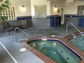 Best Western Plus Gateway Inn & Suites - Aurora - Piscine