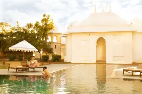 Fairmont Jaipur - Pool