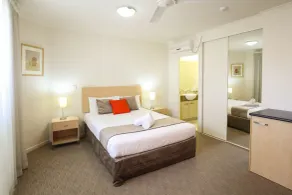 Caloundra Central Apartment Hotel Official - Room