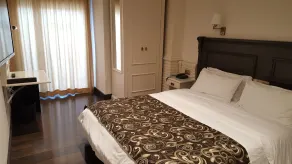 Avent Verahotel - Chambre