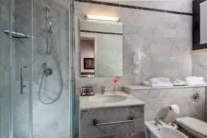 Park Hotel Sabina - Baño