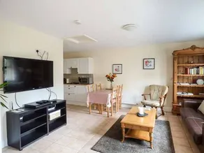 5 Kilnamanagh Manor - Living room