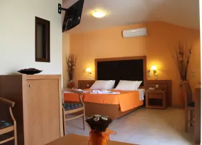 Hotel Serenity Tolo - Rom