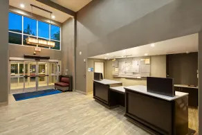 Holiday Inn Express Hotel & Suites - Paso Robles by IHG - Réception