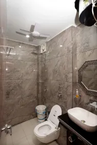 Hotel Silver Inn by Pentaura- Tapovan Rishikesh - Bagno