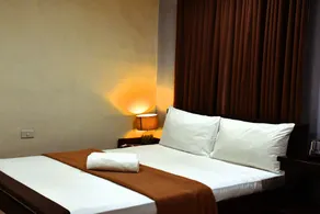 Arzo Hotel Makati - Room