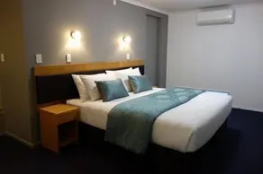 Parakai Springs Motel - Chambre