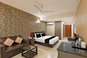 Townhouse Oak Nagole Near Mini Shilparamam Saka Arcade - Room