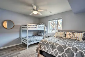 Poolside Fun! Lake-View Camdenton Condo - Interior