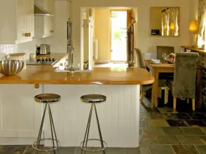 Valley View - Interior