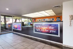 Motel 6-Tampa, FL - Fairgrounds - Reception