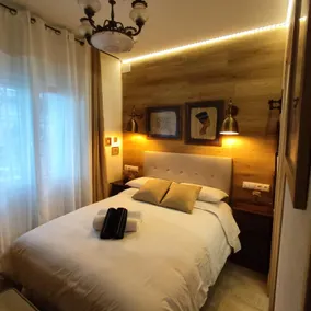 STUDIOS OR PRIVATE ROOMS - Chambre