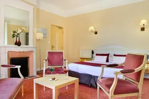 Logis Hôtel Restaurant Le Parc - Room