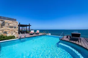 Radisson Blu Acqua Hotel & Spa Concon - Basseng