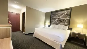 Super 8 by Wyndham St Charles - Chambre