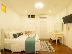 RoomQuest Baan Khun Phra The Iconic - Quarto