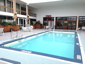 Holiday Inn & Suites Pittsfield-Berkshires by IHG - Piscine