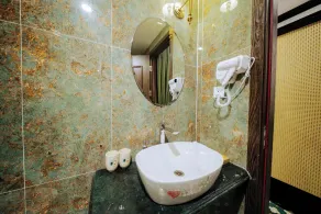 Nature Hotel and Spa Ha Noi - Bad