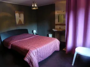 Hotel Restaurant L'Angelus - Værelse