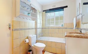 Hout Bay Cottage - Badeværelse