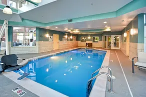 Holiday Inn Express & Suites Schererville by IHG - Piscine