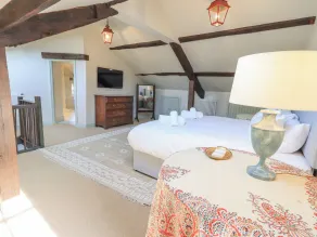 Green Yew - Quarto
