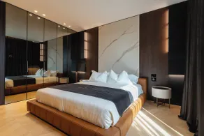 Green Park Penthouse Suite & Pool - Heated Pool - - Room