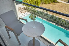 Venzi Ayayorgi-Adult Only 15 - Rum