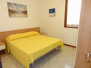 Apartamento vacacional con jardín y terraza - Habitación