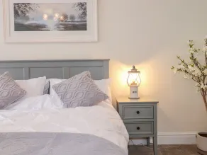 Chestnuts Cottage - Room