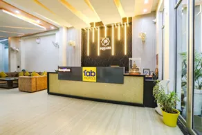 Hotel JB Square Ayodhya Near Ram Mandir, Airport & Ayodhya Cantt - Rezeption