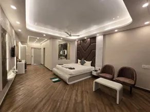 Parth King Resort Tarapith A Unit of Prattay Infratech Private Limited - Room